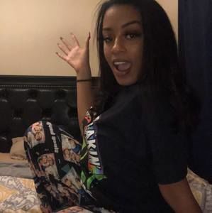 Meet your Posher, Enjoli